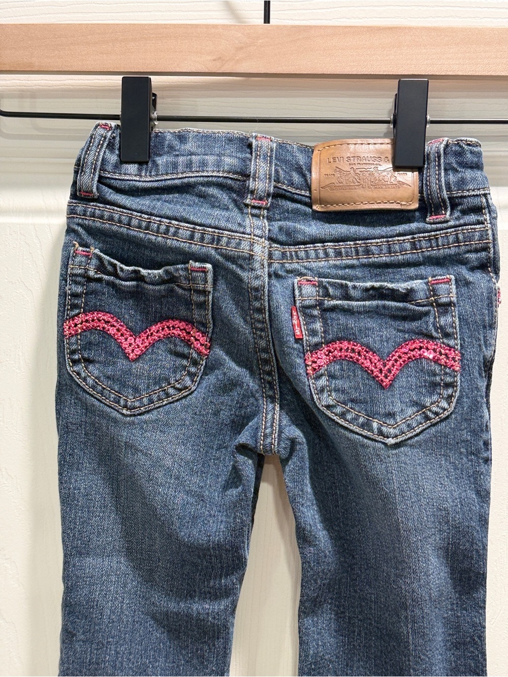 Levi’s Girls 2T Jeans Pink Stitch Embellished Bootcut Denim Toddler Size 2T - Picture 8 of 12